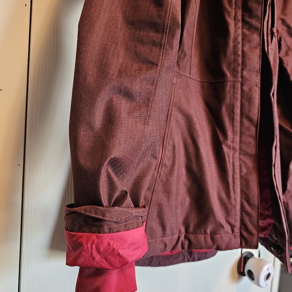 Northface Inlux Insulated Jacket - Picture 10 of 12